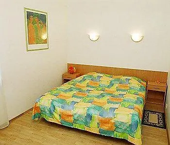Hotel B&B Riga Alojamento de Acomodação e Pequeno-almoço